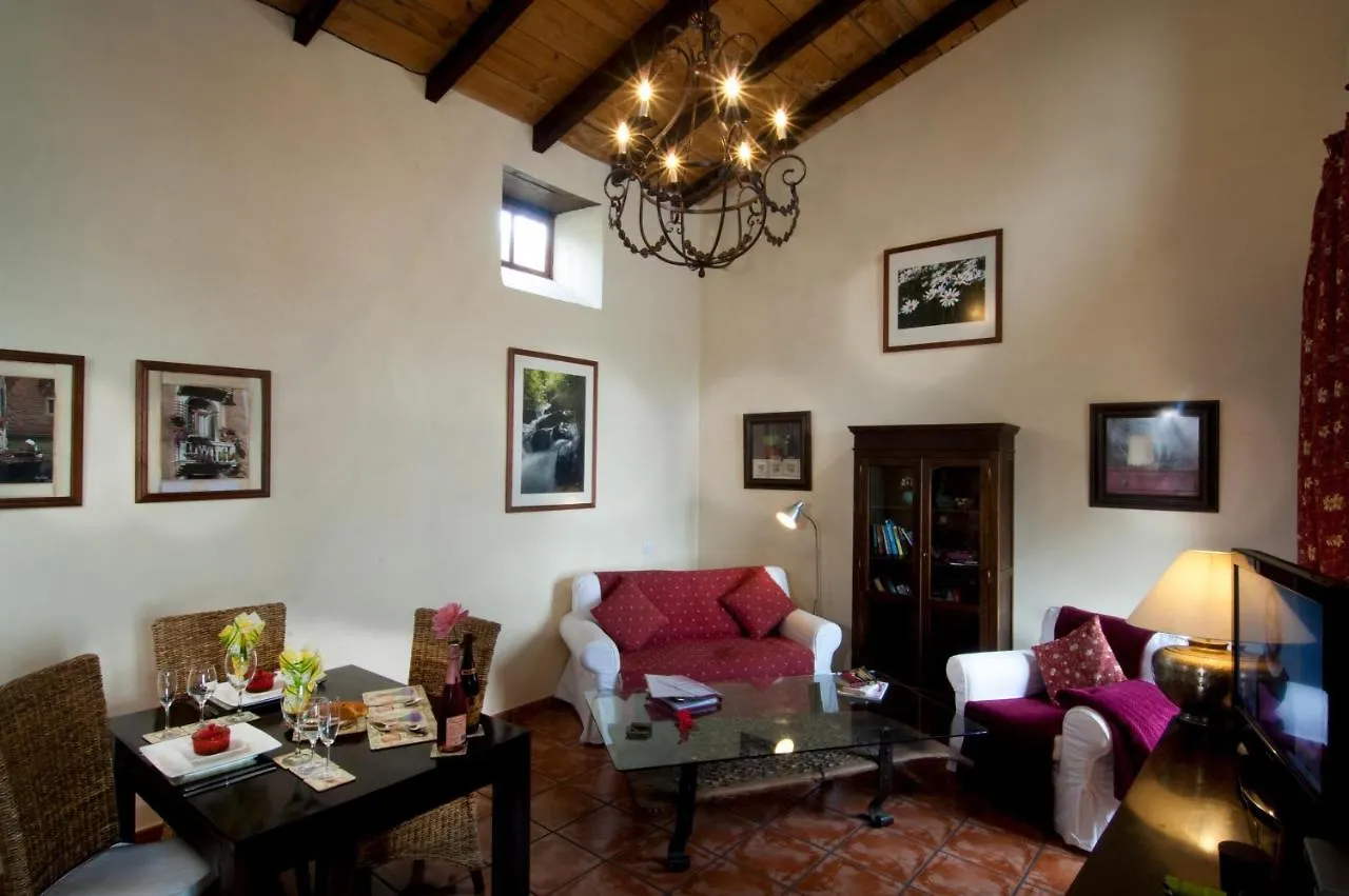 Hibiscus Cottage San Miguel de Abona 0*,  Spain